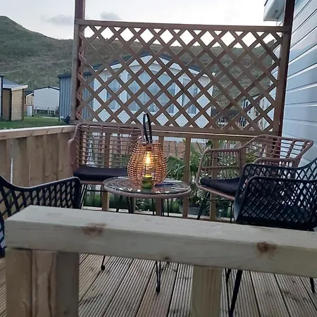 Luxe Chalet Met Gezellige Veranda 400 Meter Van Zee Kemping *